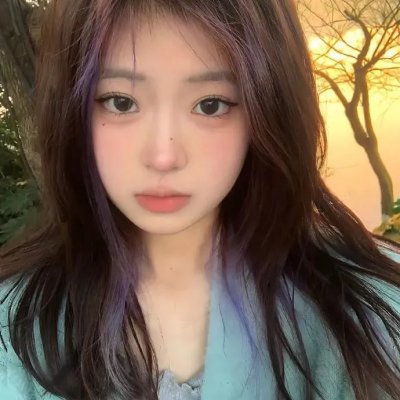 坐在门口的幽灵